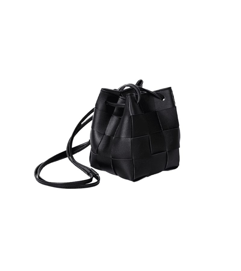 Eve Lee La-el (Seo Ye-ji) Inspired Bag 001 - ONE SIZE ONLY - 14 CM x 14 CM x 19 CM / Black / Bag Is Unable To Fit iPad - Handbags
