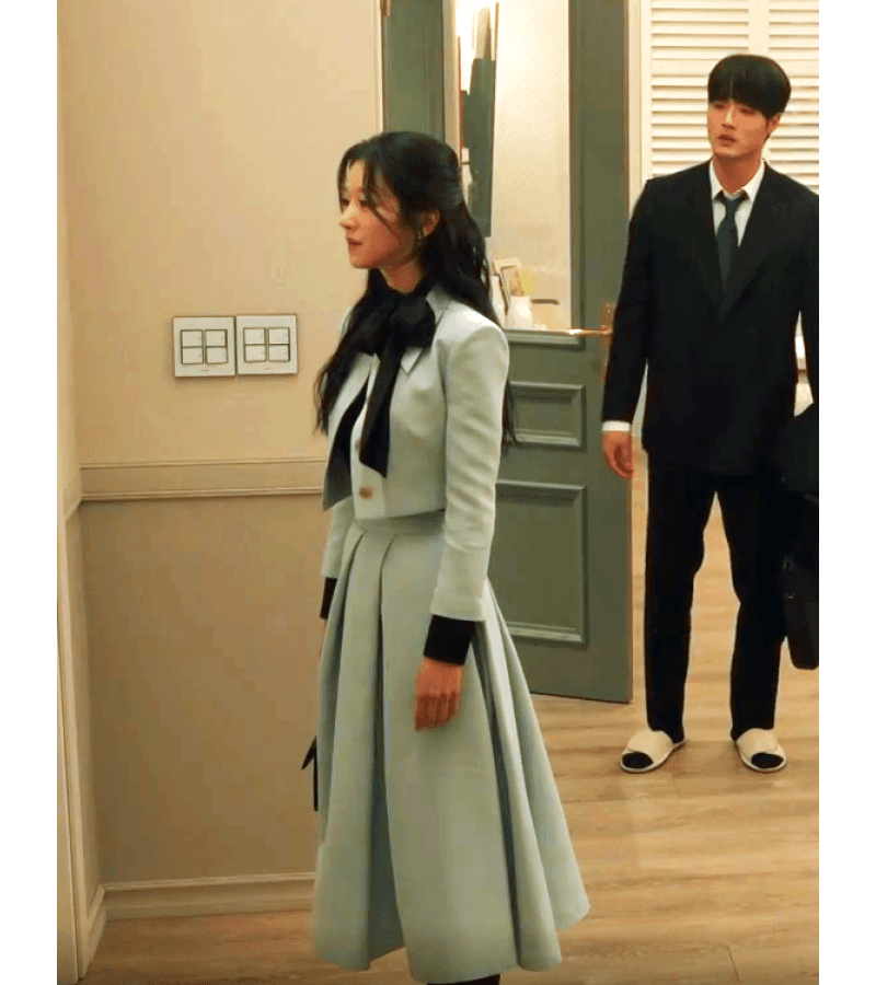 Eve Lee La-el (Seo Ye-ji) Inspired Top and Skirt Set 003 - Outfit Sets