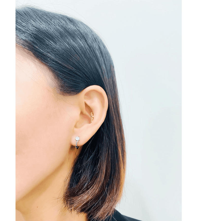 Korea Huggies 001 - ONE SIZE ONLY / 1 cm / Silver - Earrings