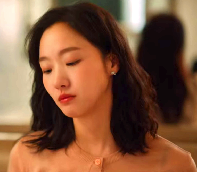 Little Women Oh In-Joo (Kim Go-Eun) Inspired Earrings 002 [Cartilage Earrings] - Smaller than Usual Earrings / Cartilage Earrings / Silver -