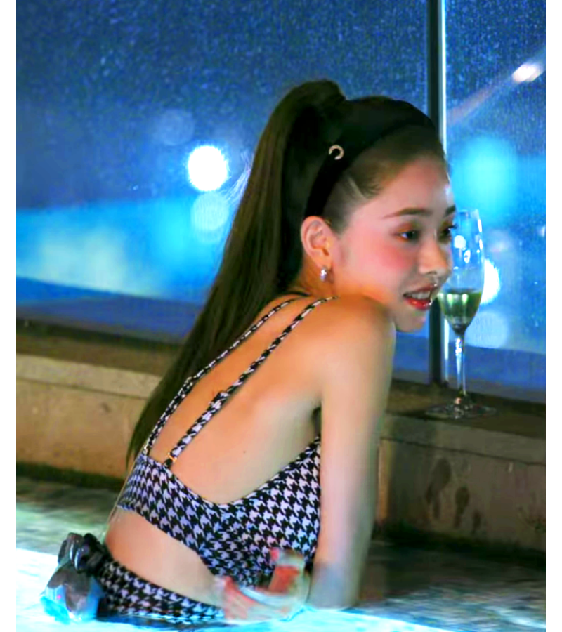 Single’s Inferno Song Ji-a Inspired Bikini 001 - Swimwear