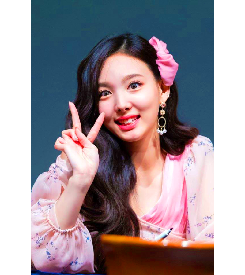 TWICE Nayeon Inspired Earrings 002 - Earrings