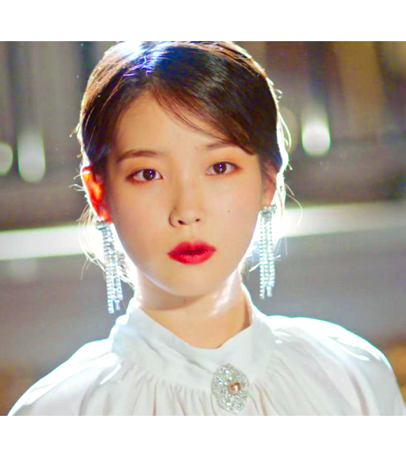 Hotel del 2025 luna earrings