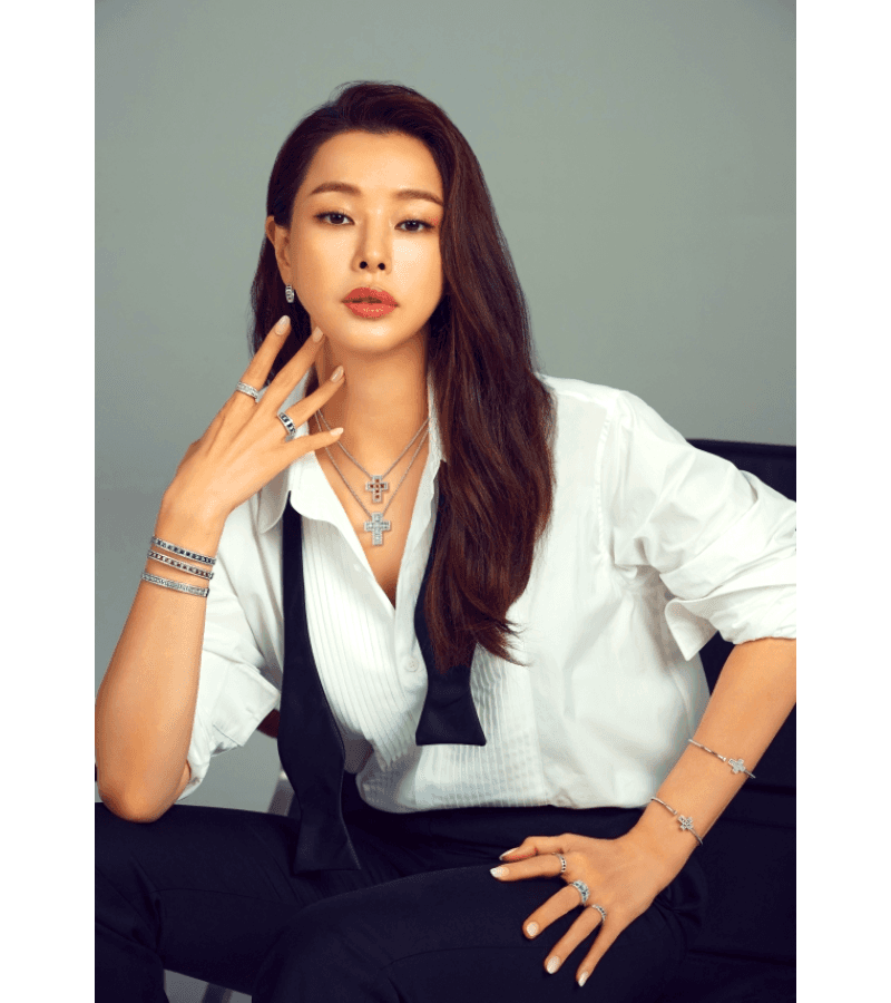 One The Woman Jo Yeon-joo (Honey Lee / Lee Hanee) Inspired Earrings 003 - Earrings