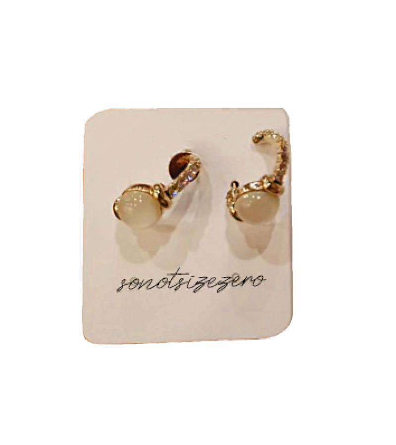 When The Camellia Blooms Gong Hyo Jin Inspired Earrings 006 - ONE SIZE ONLY / White - Earrings